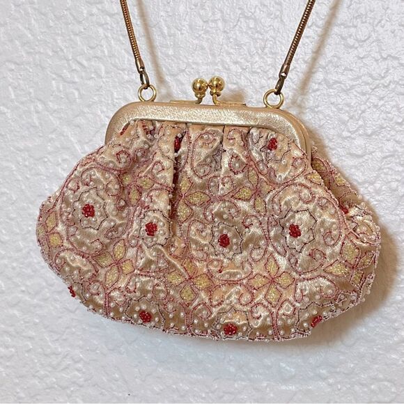 Preston & York Vintage Gold Beaded Kisslock Snake Chain Mini Bag in Gold/Red - Picture 2 of 11